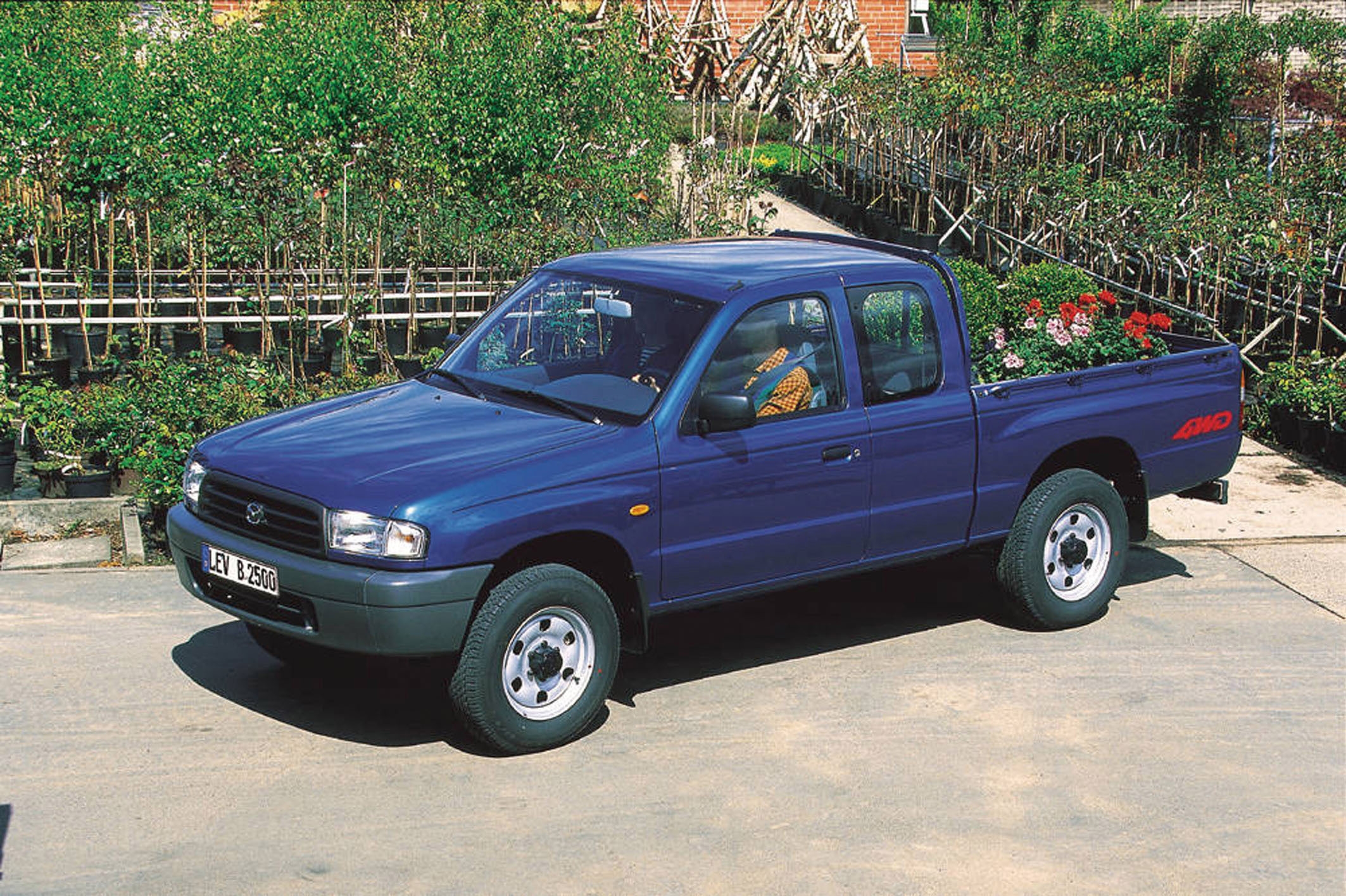 Mazda B Series 2000 Picture 3 Of 8 Mazda B Series 2000 Picture 3 Of 8